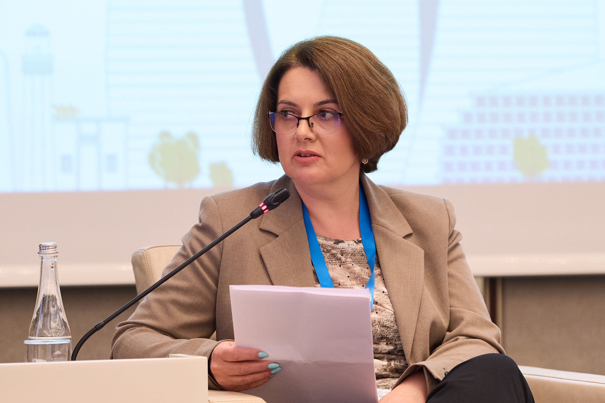 Rəna Hümbətova: Bərpa olunan enerji üzrə milli reyestrin hazırlanması istiqamətində işlər aparılır